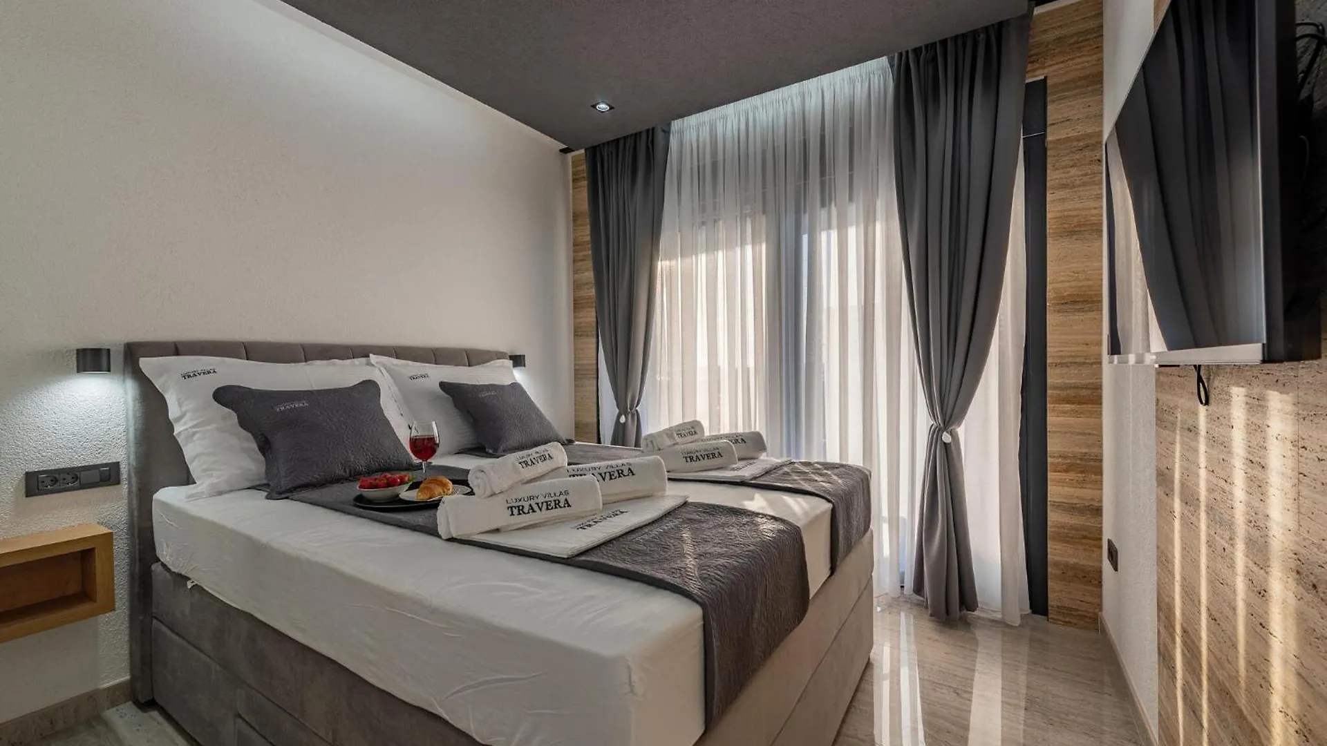 5 Bedroom Beautiful Home In Privlaka Privlaka (Zadar)